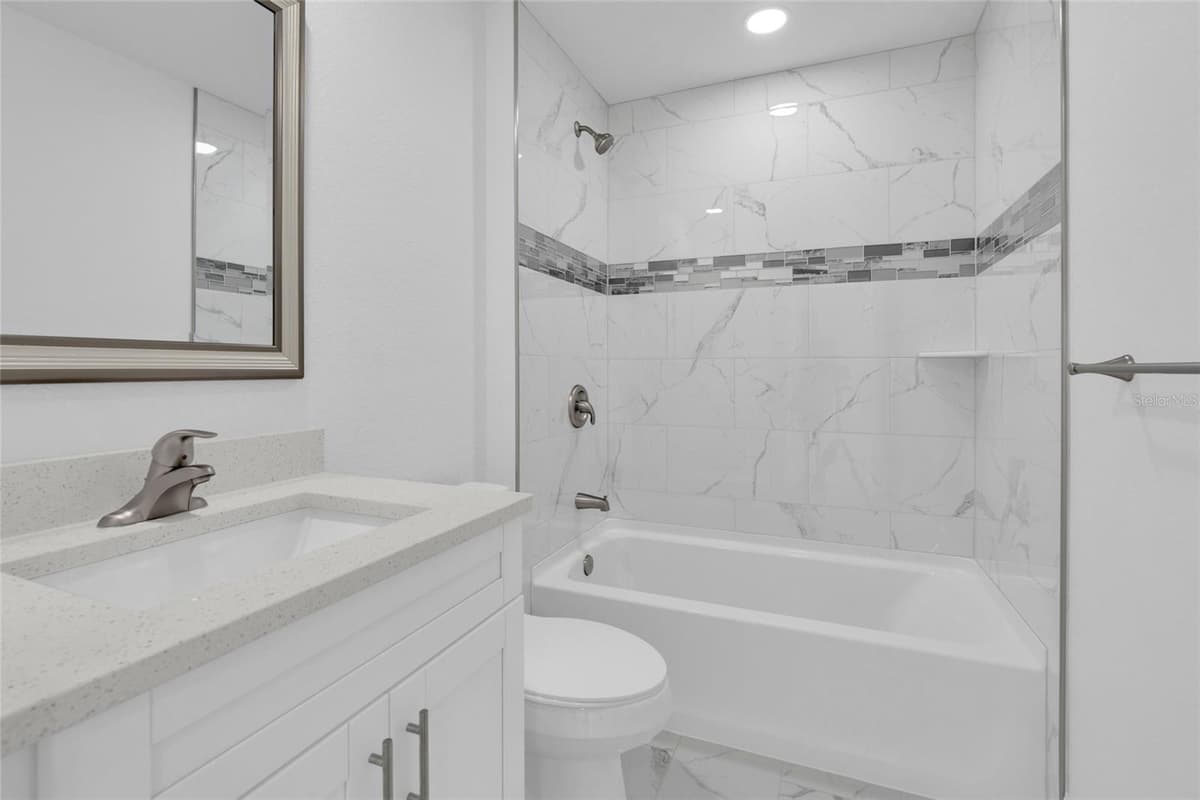 310 9TH TERRACE — photo 21 of 37