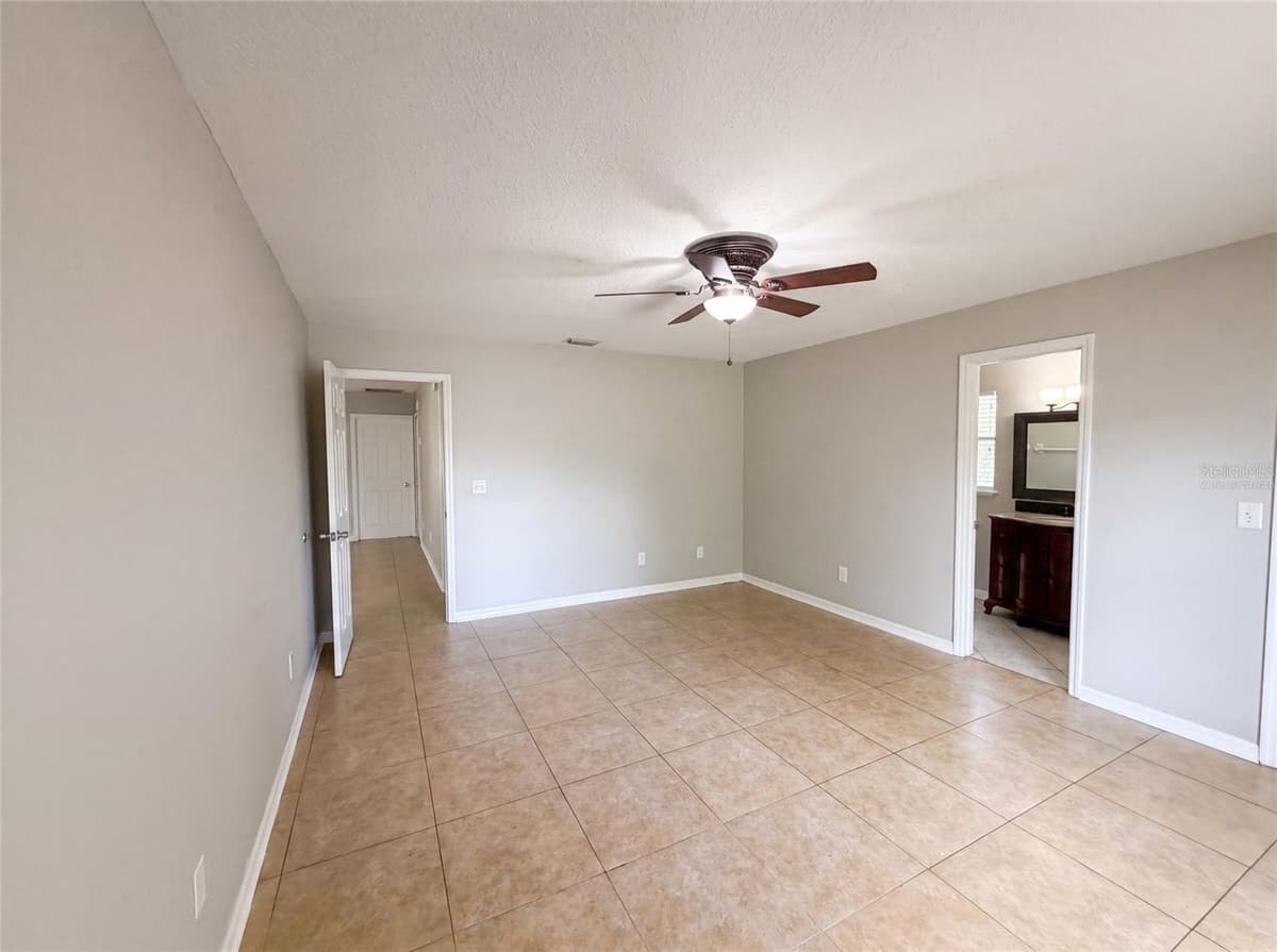 17802 JEFFERSON STREET — photo 4 of 28