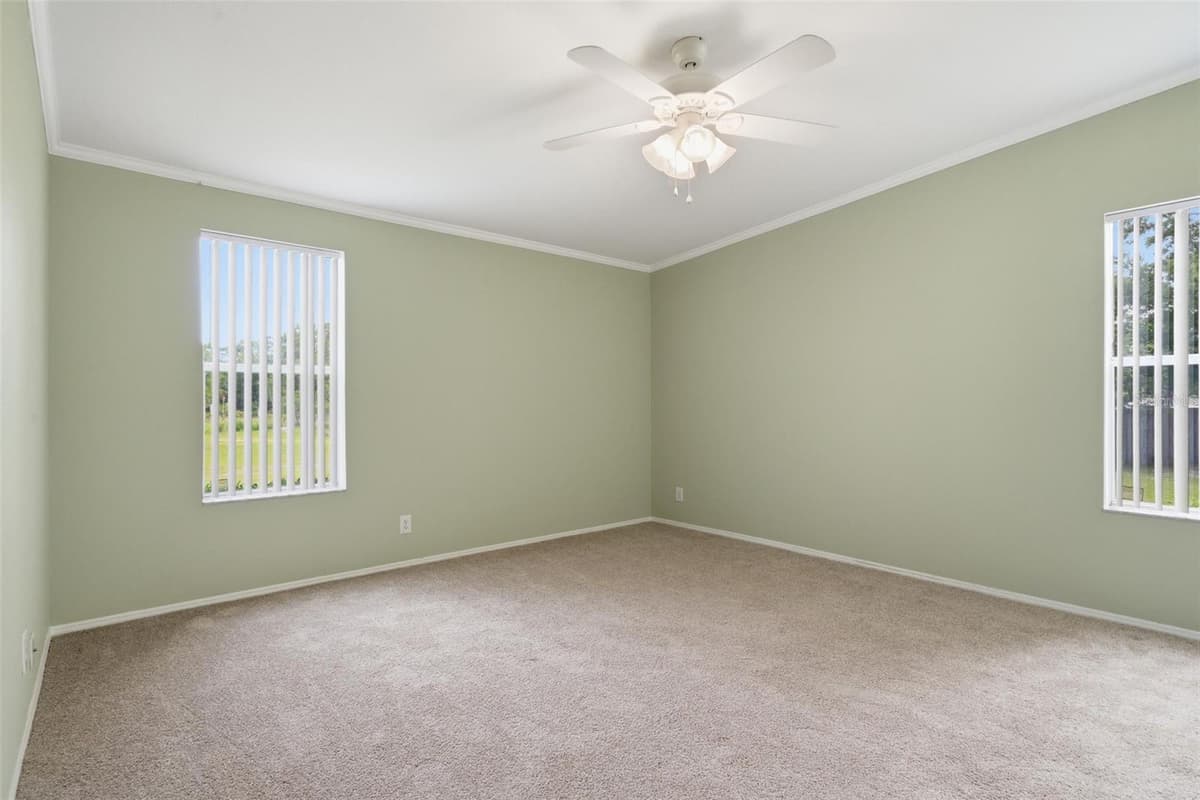 2564 CREDE AVENUE — photo 15 of 63