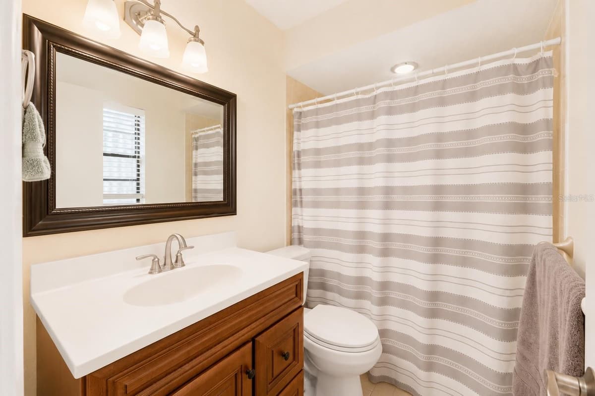 13260 TAYLOR STREET — photo 15 of 46