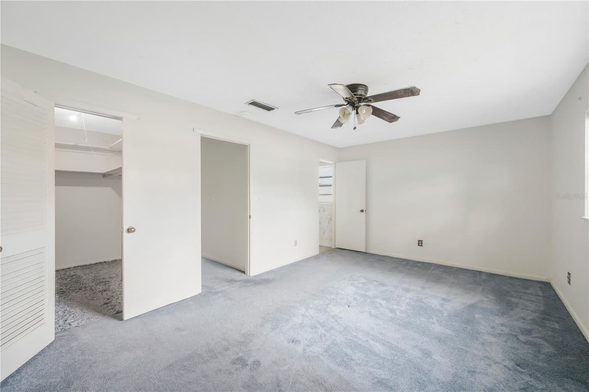 606 GREENBRIAR DRIVE — photo 19 of 22