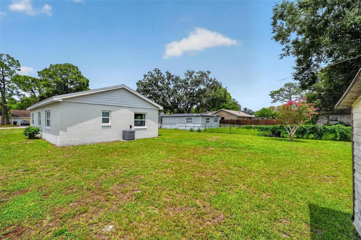 2514 DRAKE DRIVE — photo 45 of 46
