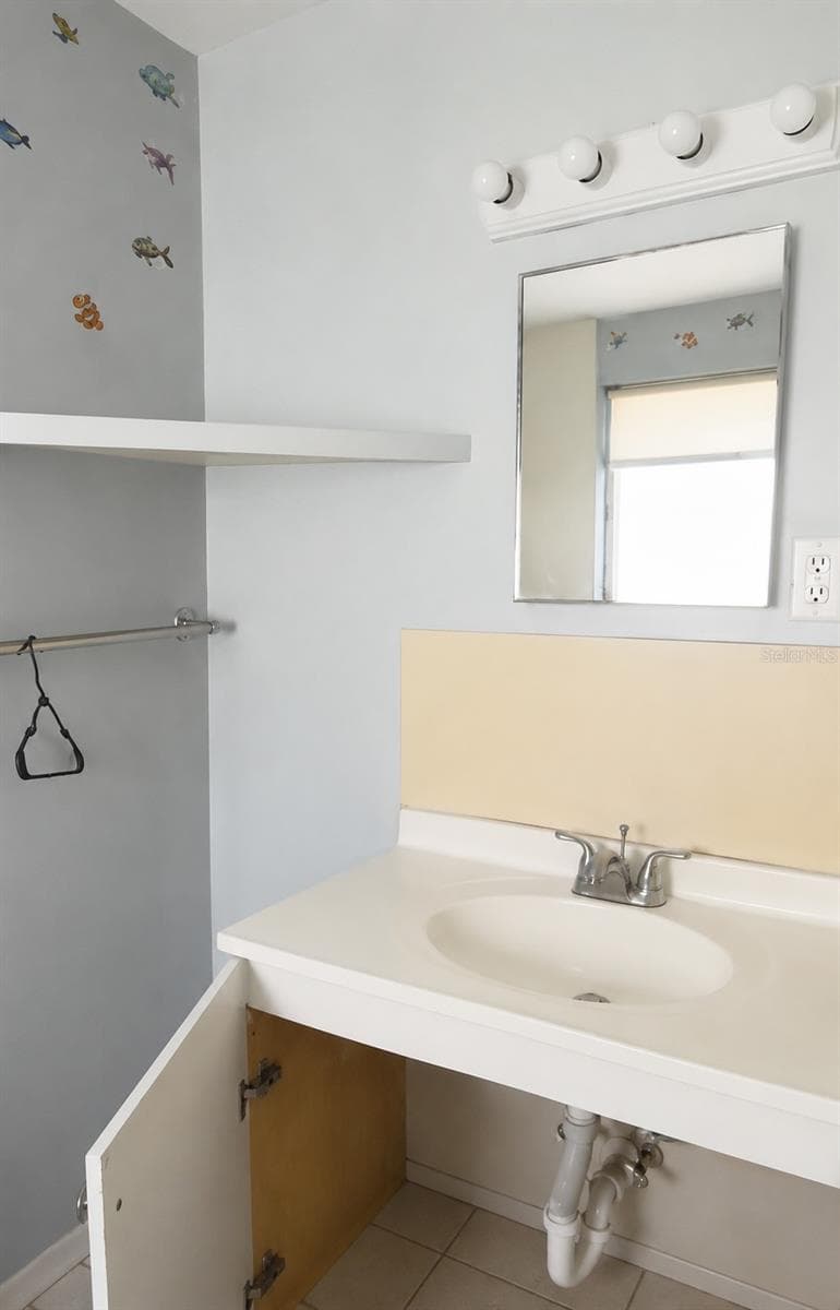 12142 MARGARITA AVENUE — photo 14 of 22