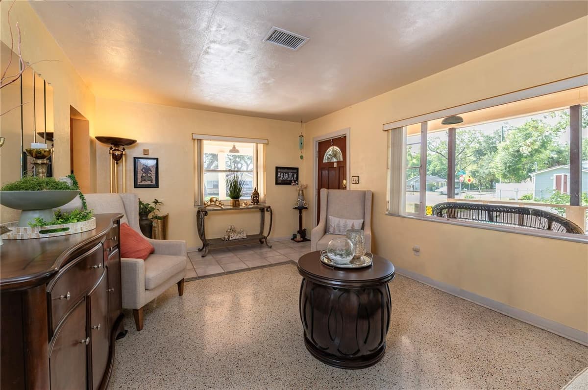 1901 PARIS STREET — photo 20 of 47