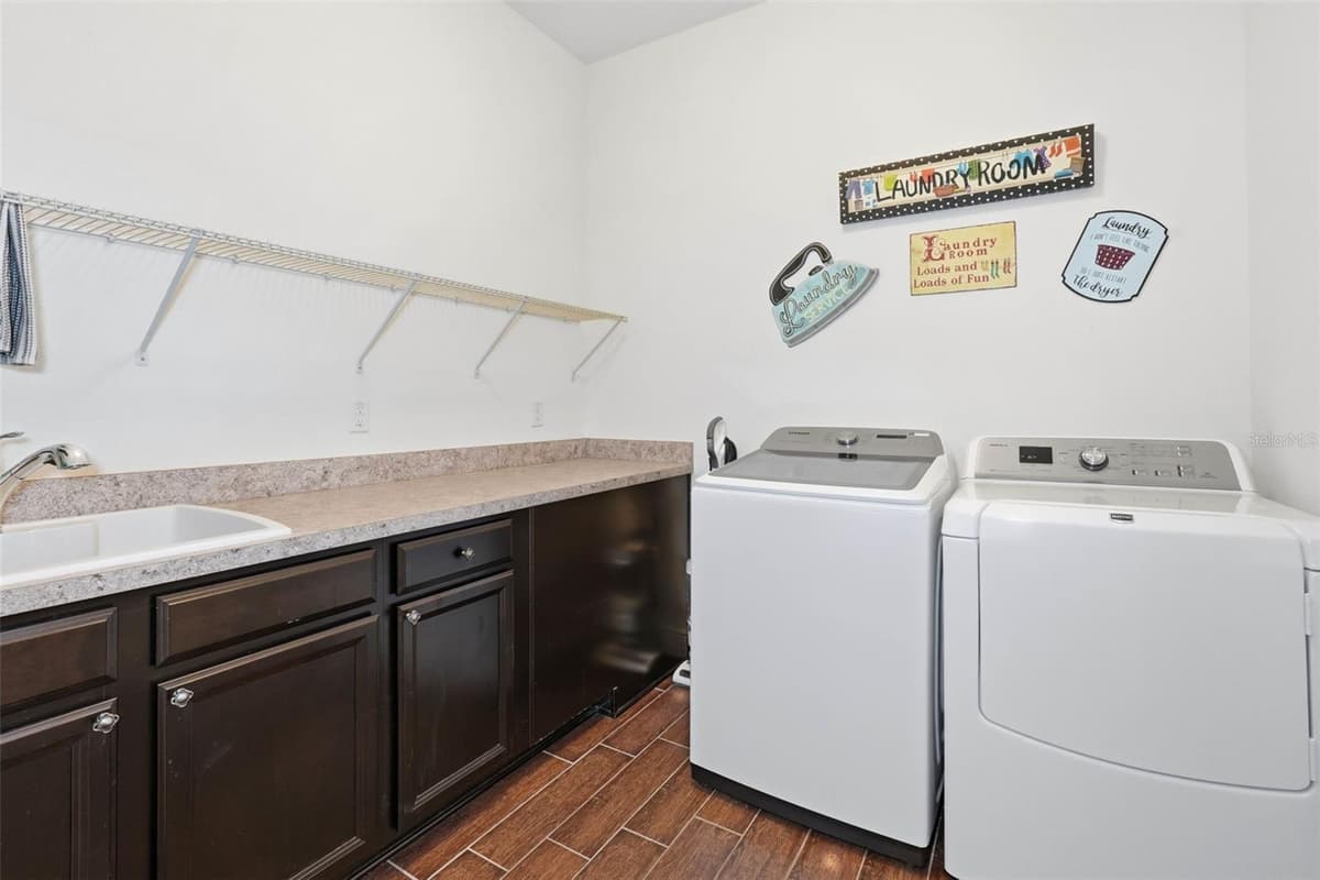 7945 CHILTON DRIVE — photo 46 of 52