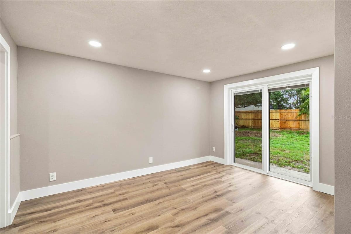 2770 WOOD STREET — photo 25 of 55