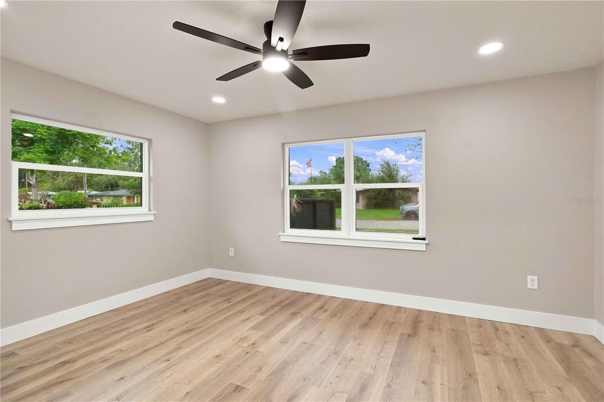 2770 WOOD STREET — photo 34 of 55