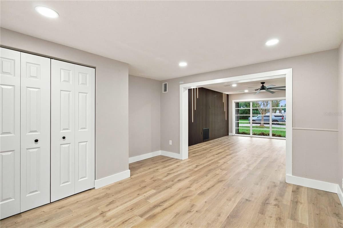 2770 WOOD STREET — photo 22 of 55