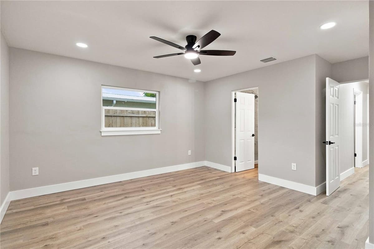 2770 WOOD STREET — photo 29 of 55