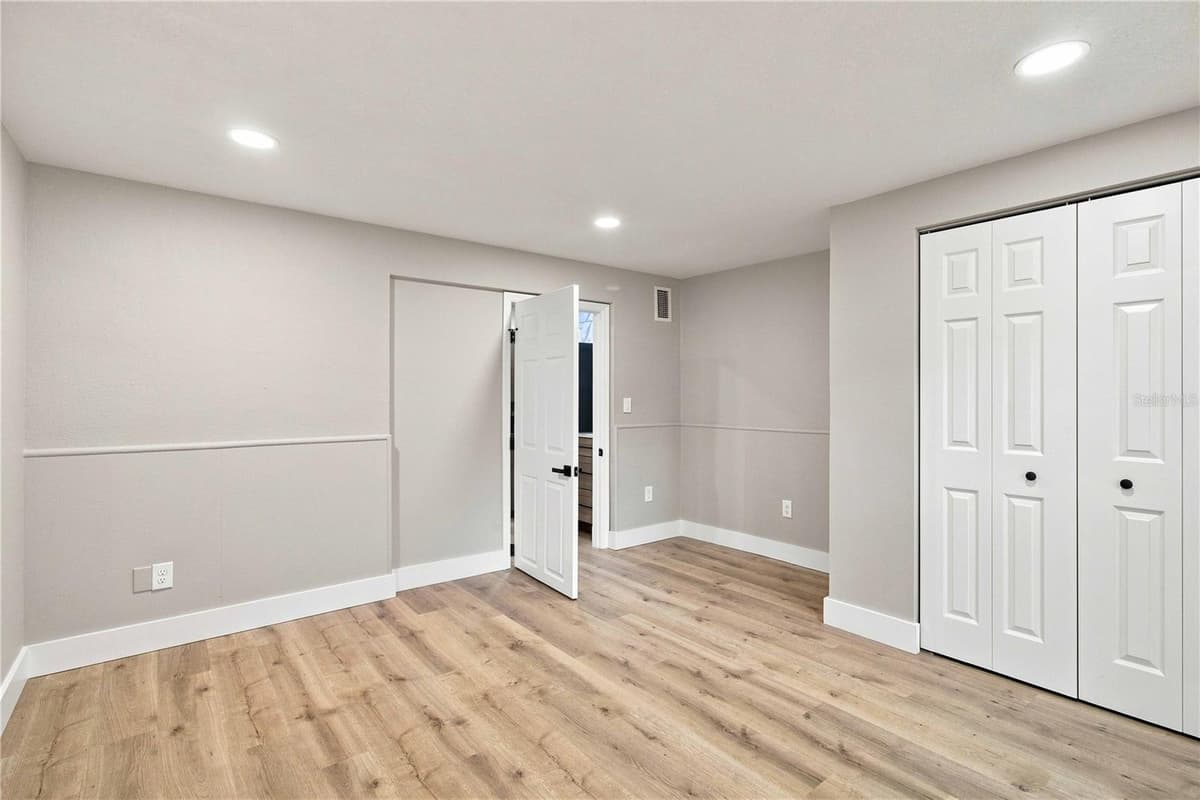 2770 WOOD STREET — photo 43 of 55