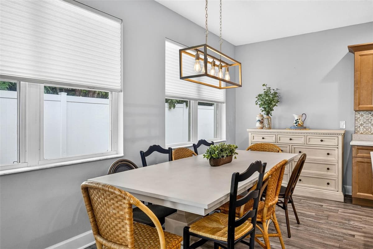 37581 TERI COURT — photo 15 of 54