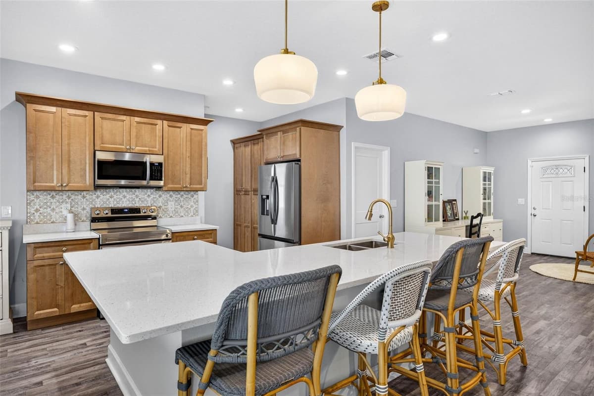 37581 TERI COURT — photo 12 of 54