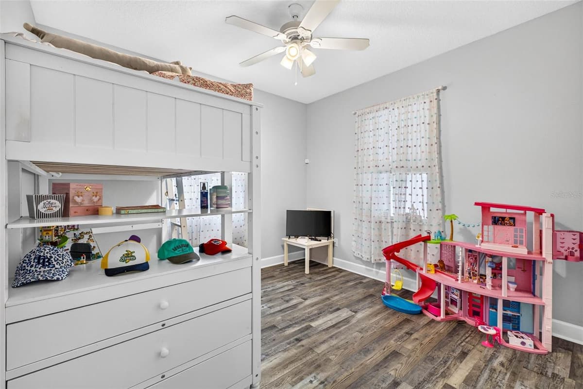 37581 TERI COURT — photo 24 of 54