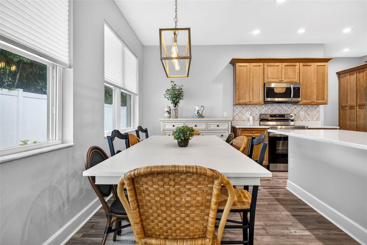 37581 TERI COURT — photo 16 of 54
