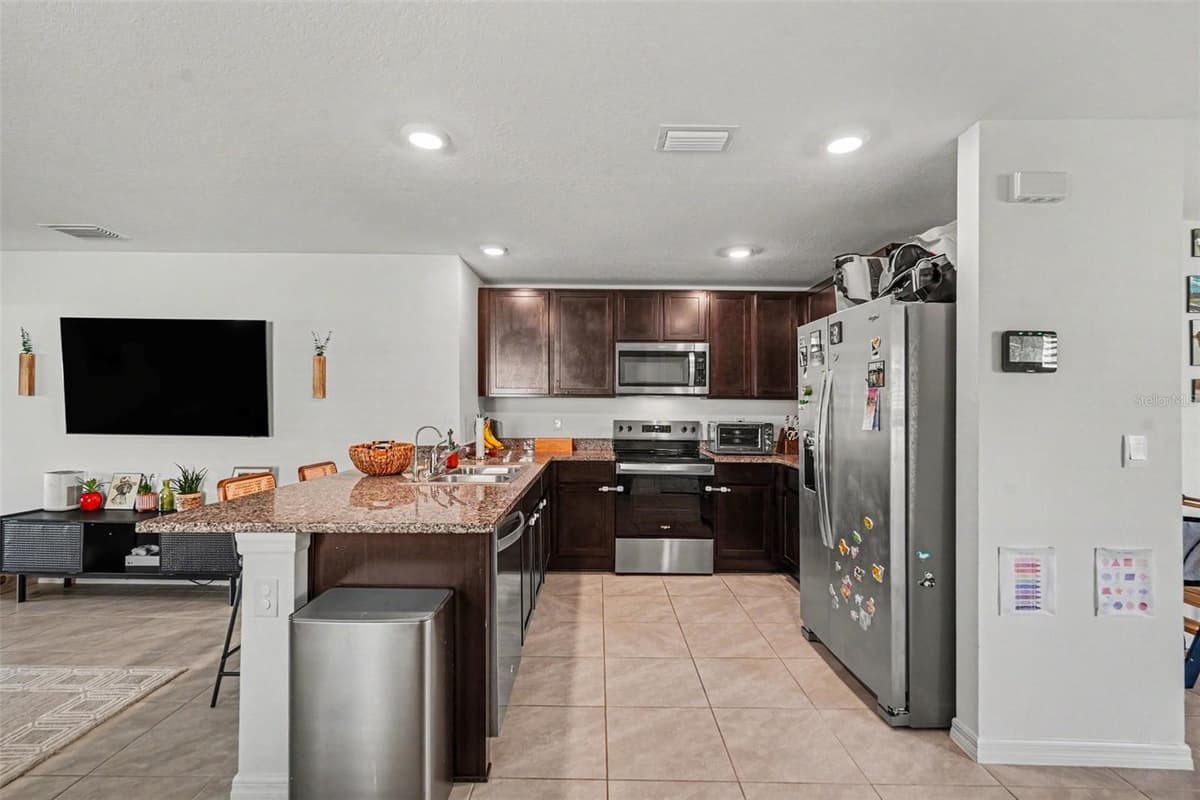 13530 MOUNT IVY COURT — photo 10 of 31