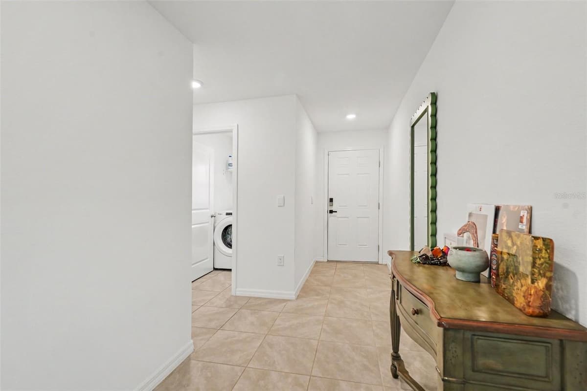 13530 MOUNT IVY COURT — photo 4 of 31