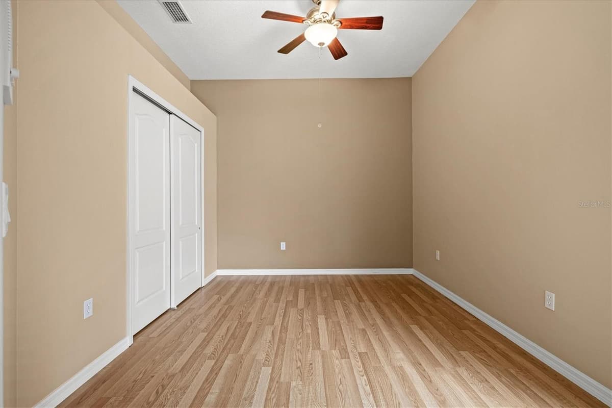9405 34TH COURT — photo 38 of 48