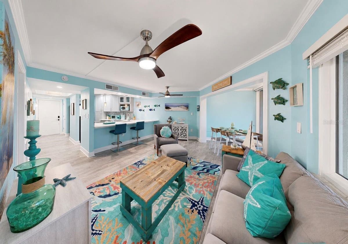 205 DOLPHIN POINT — photo 8 of 54