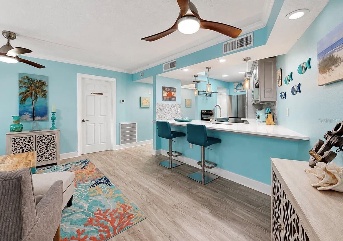 205 DOLPHIN POINT — photo 30 of 54