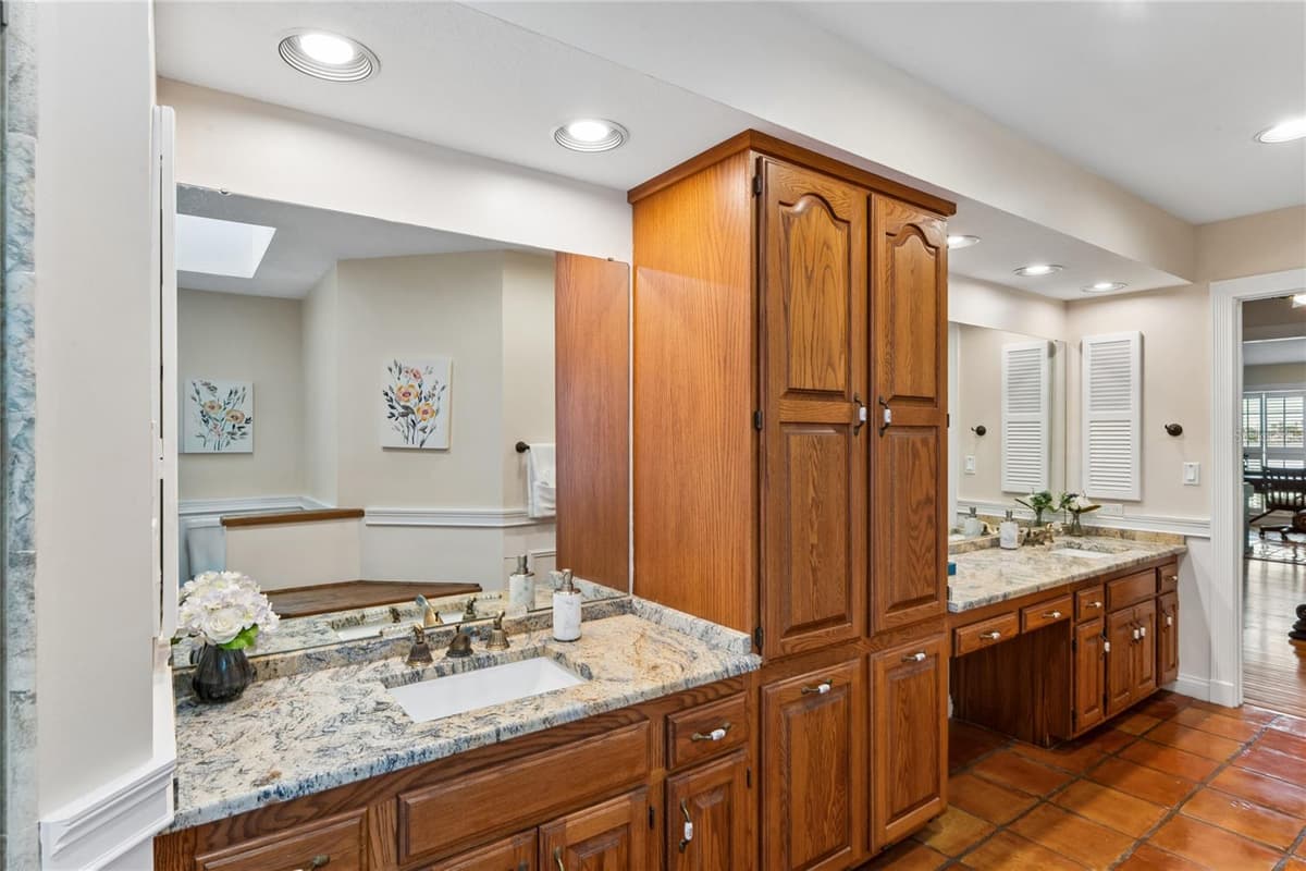 12816 HARBORWOOD DRIVE — photo 34 of 70