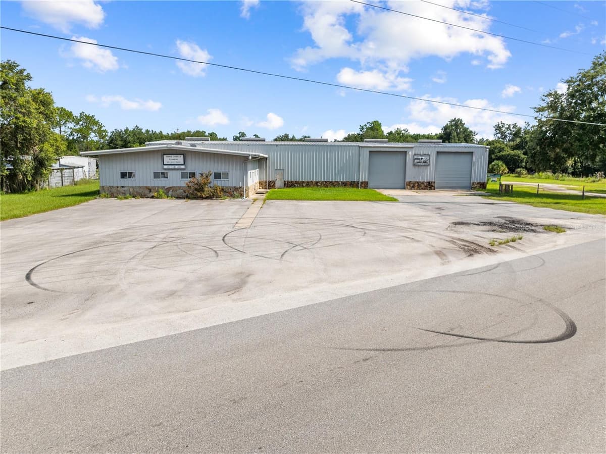 4411 TAMI LANE — photo 44 of 71