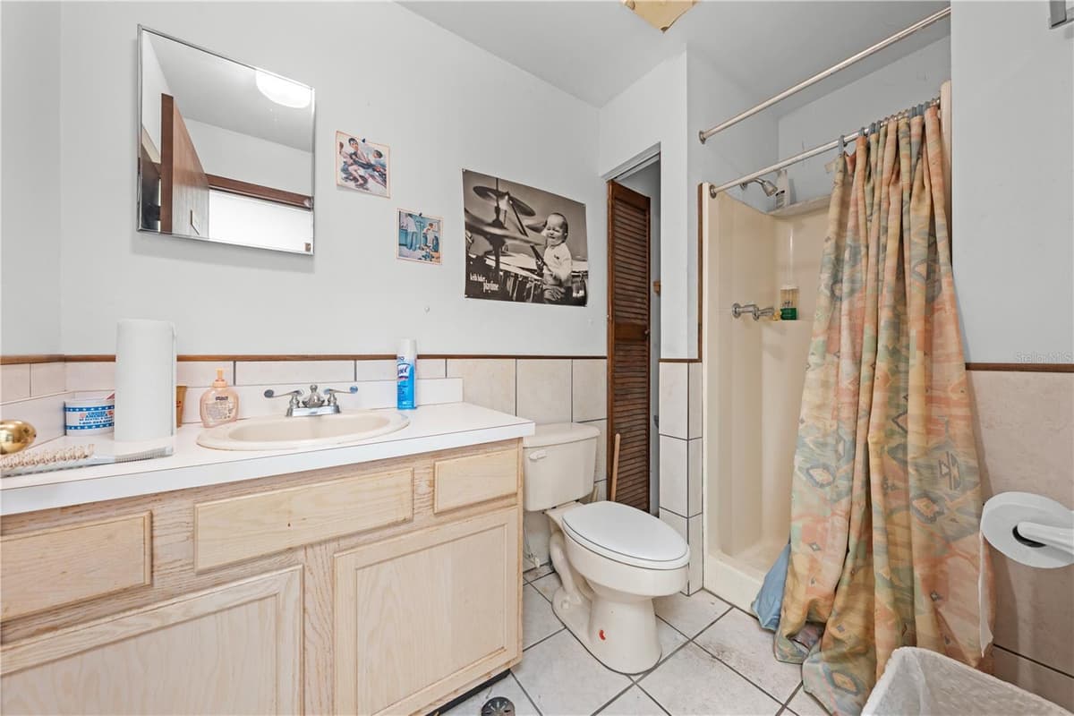 4411 TAMI LANE — photo 27 of 71