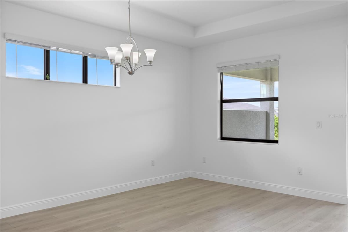 18119 CRESSWIND TERRACE — photo 14 of 61