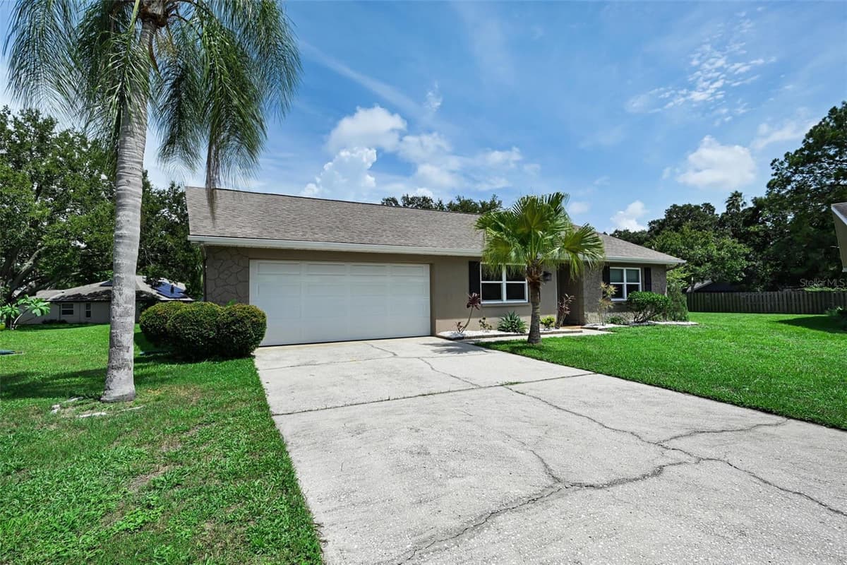 3410 RUGBY COURT — photo 4 of 57