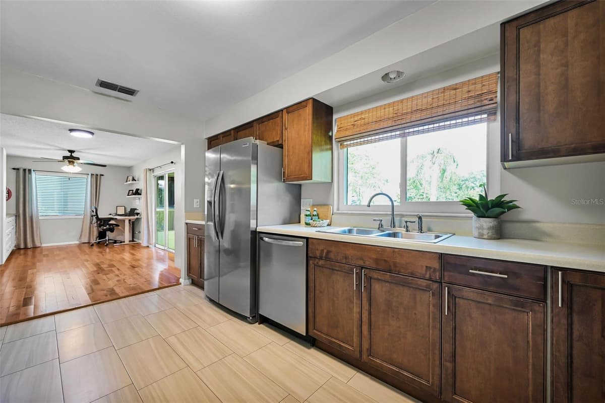 3410 RUGBY COURT — photo 19 of 57