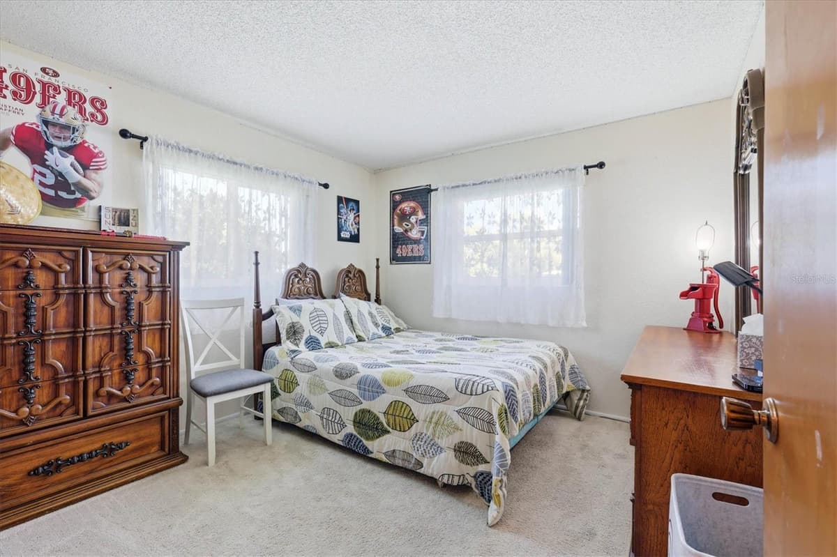 911 GASPARILLA BOULEVARD — photo 33 of 60
