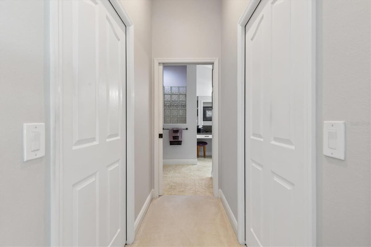 562 BRADFORD LOOP — photo 17 of 41