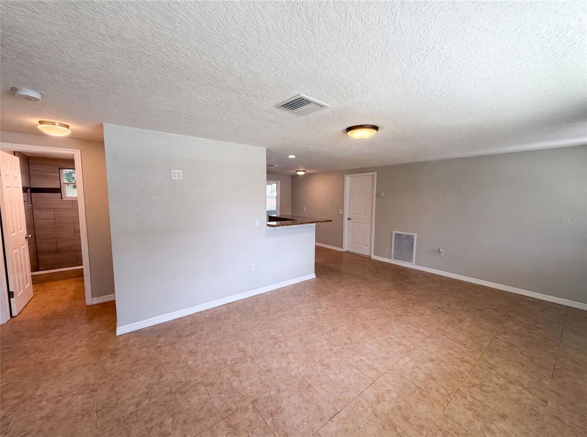 7037 GREEN STREET — photo 8 of 29