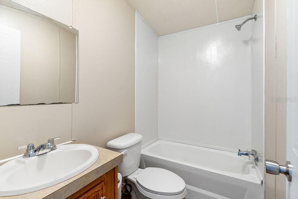 27133 MILLER ROAD — photo 4 of 27