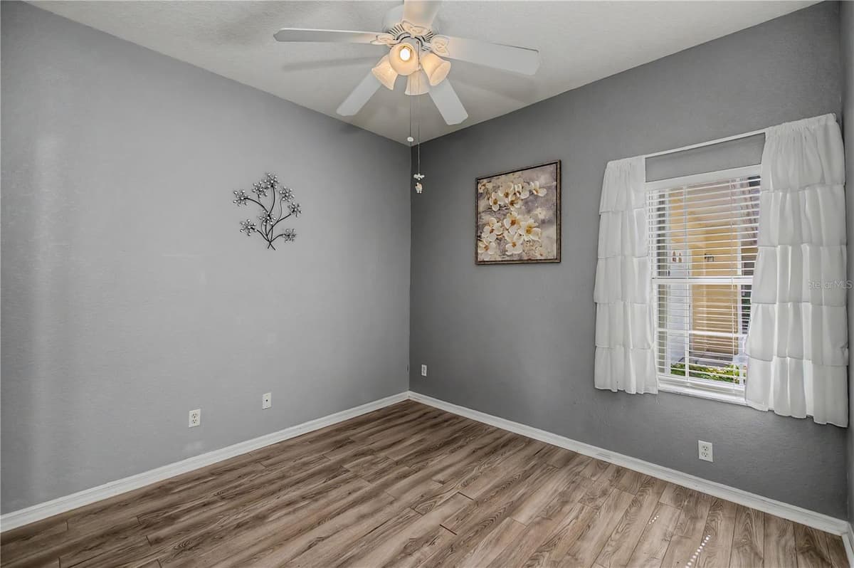 1554 RED OAK LANE — photo 40 of 88