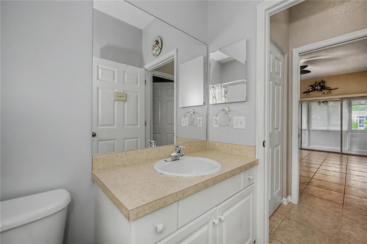 1554 RED OAK LANE — photo 46 of 88