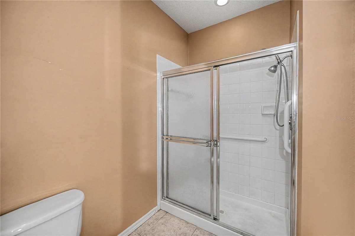 1554 RED OAK LANE — photo 37 of 88