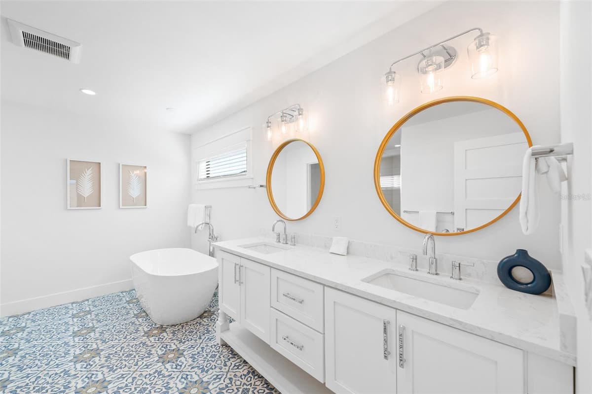 211 GRANT DRIVE — photo 41 of 87