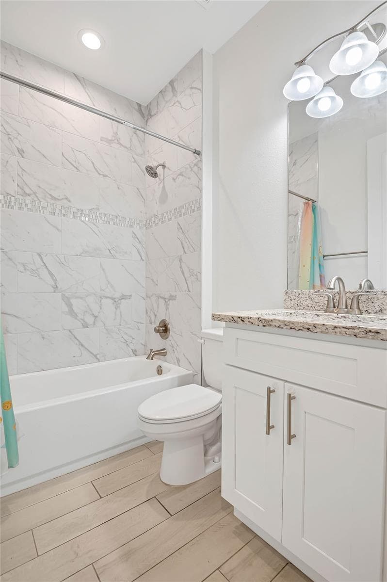 643 FLYNN STREET — photo 18 of 22