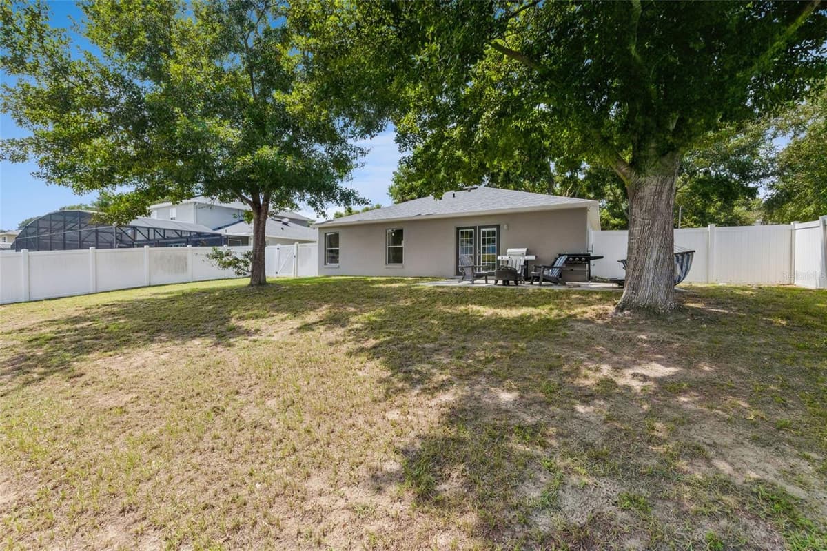 1887 VALE DRIVE — photo 18 of 18