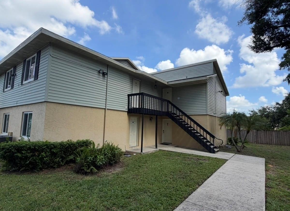 245 RED MAPLE PLACE — photo 1 of 19