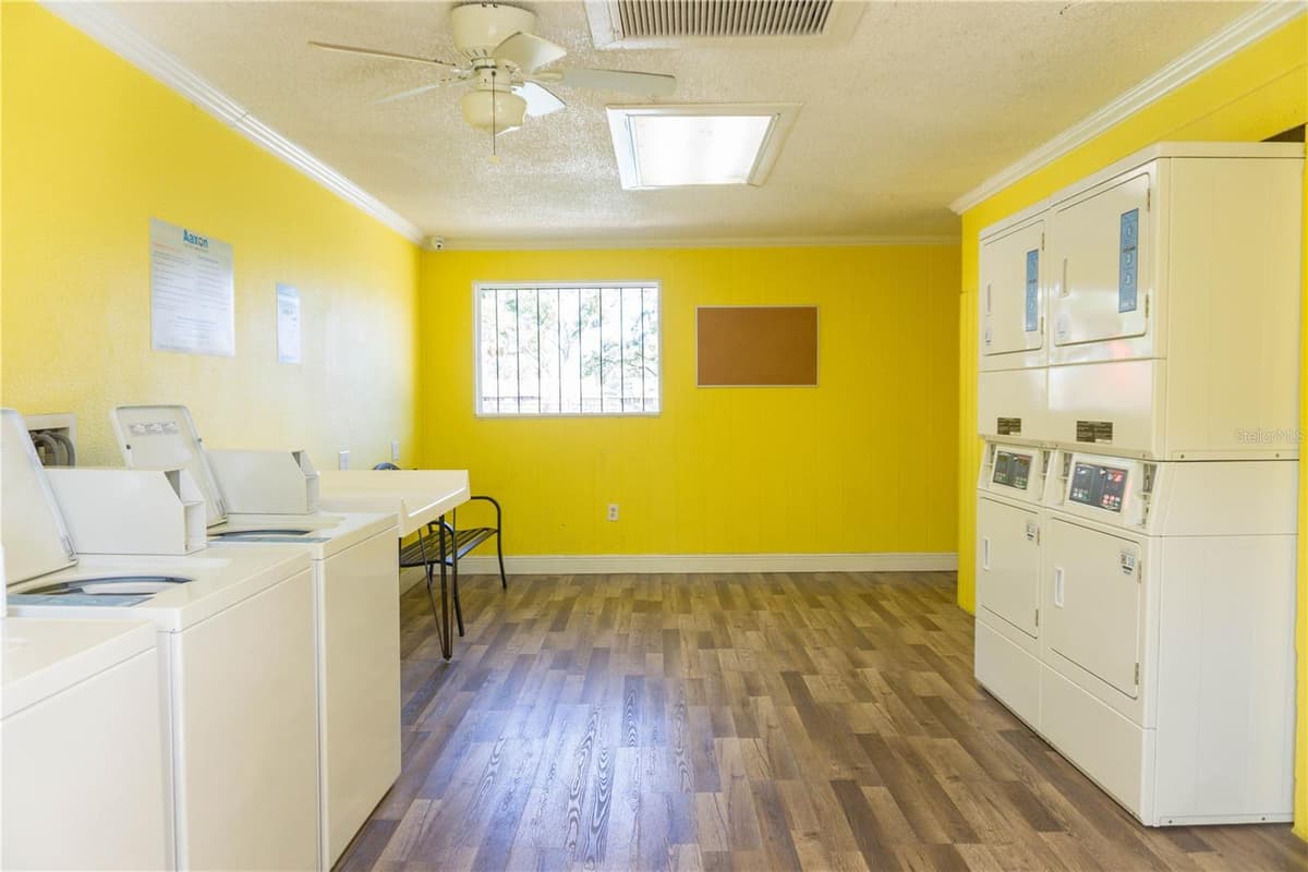 245 RED MAPLE PLACE — photo 19 of 19