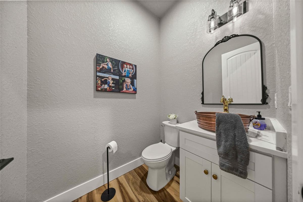 9755 58TH AVENUE — photo 39 of 69