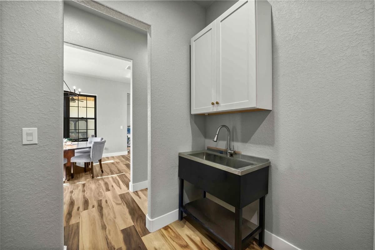 9755 58TH AVENUE — photo 47 of 69