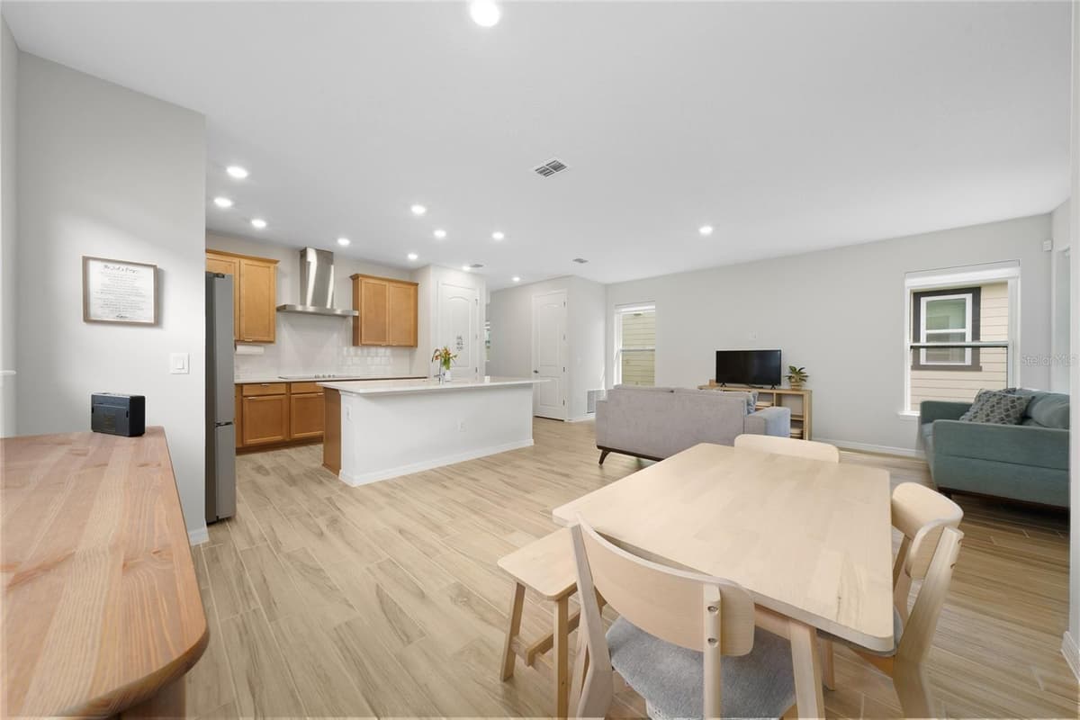 6430 ROVER WAY — photo 10 of 33
