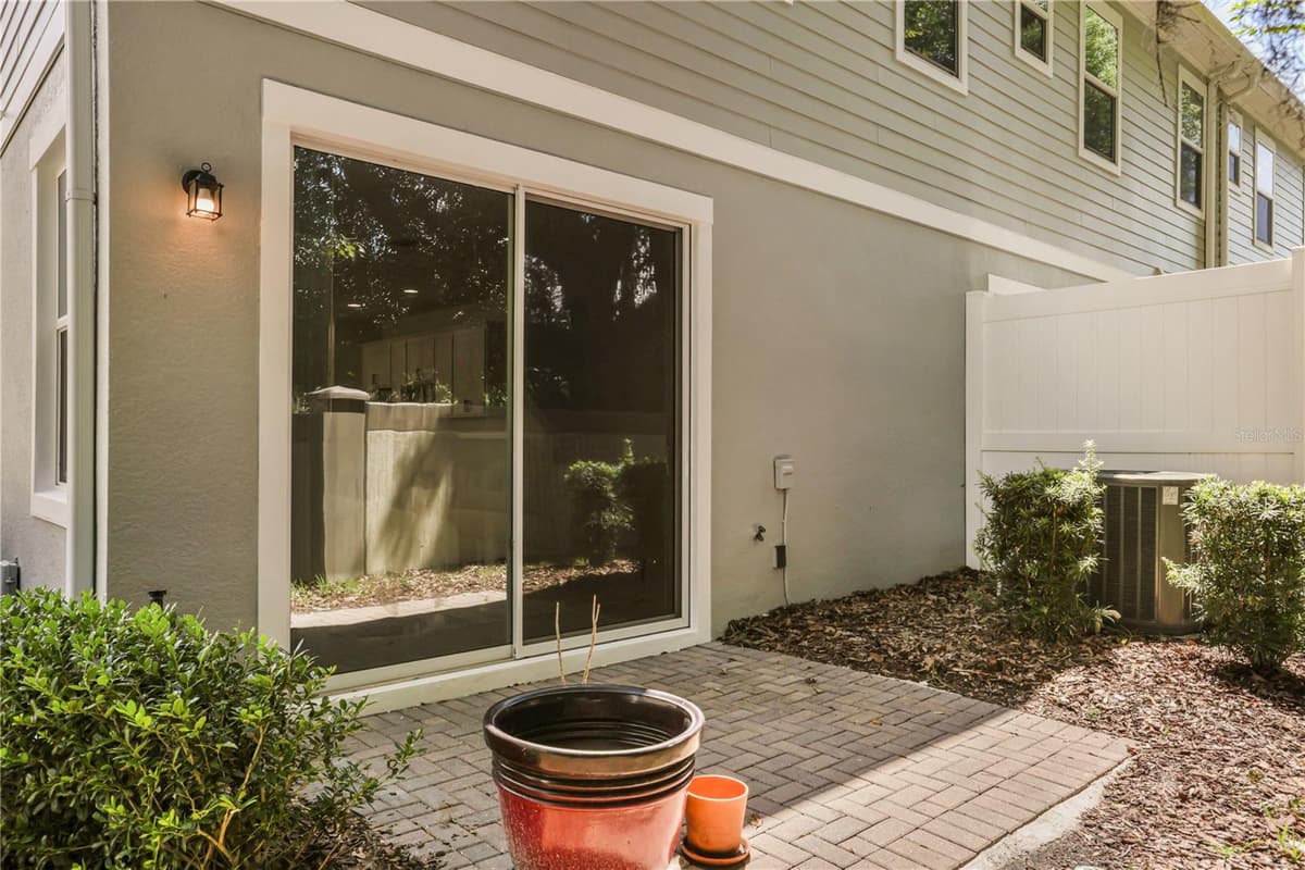 2340 BRITWELL PLACE — photo 35 of 37