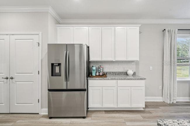 1421 MEREDITH DRIVE — photo 12 of 44