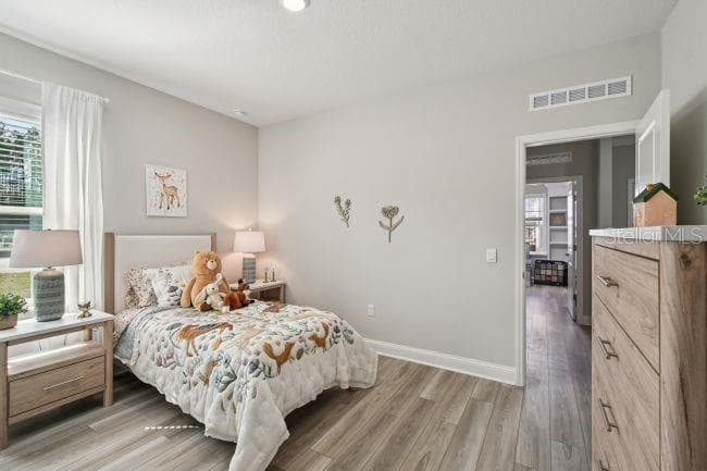 1421 MEREDITH DRIVE — photo 33 of 44