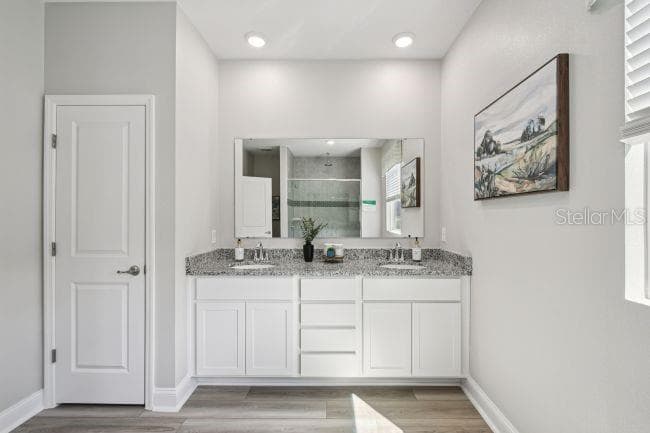 1421 MEREDITH DRIVE — photo 28 of 44