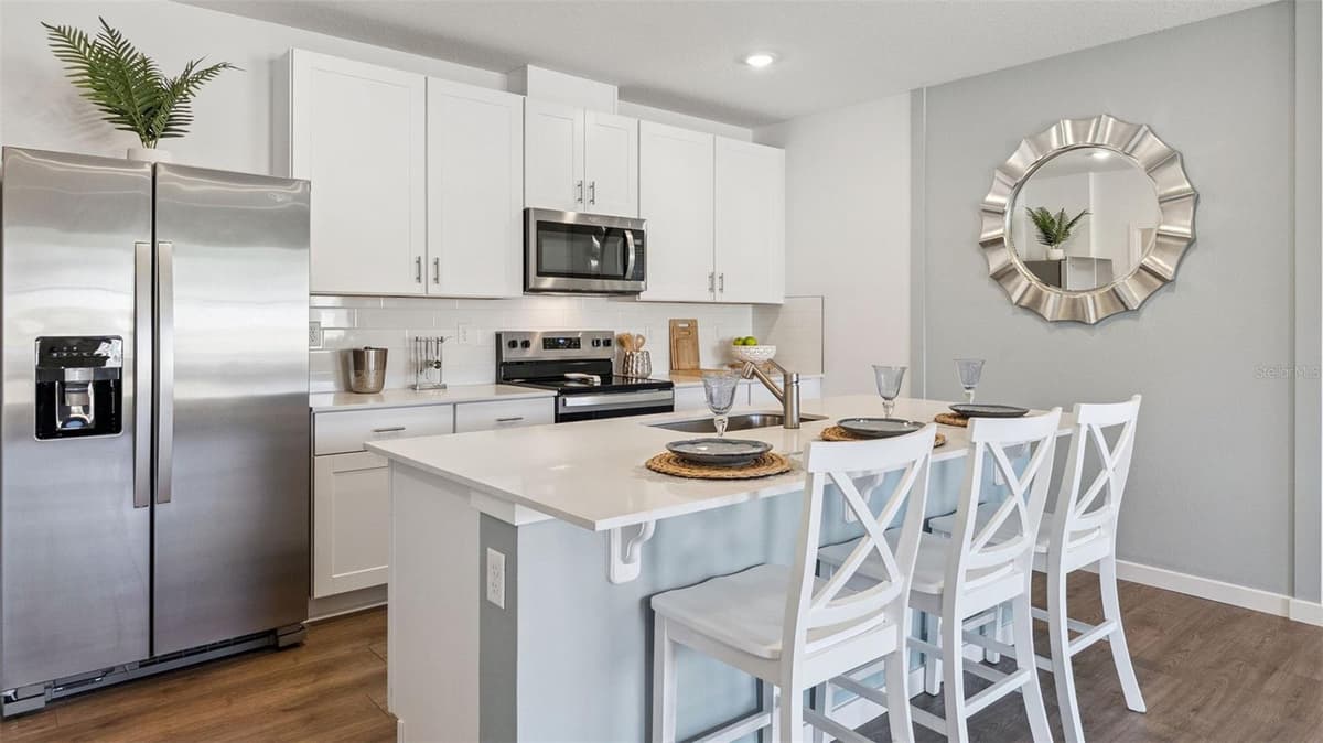 2516 KINSALE LANE — photo 4 of 16