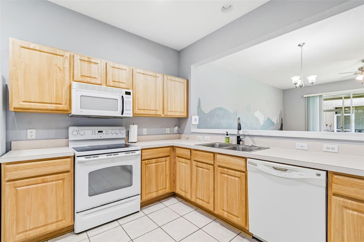26523 CHIMNEY SPIRE LANE — photo 12 of 56